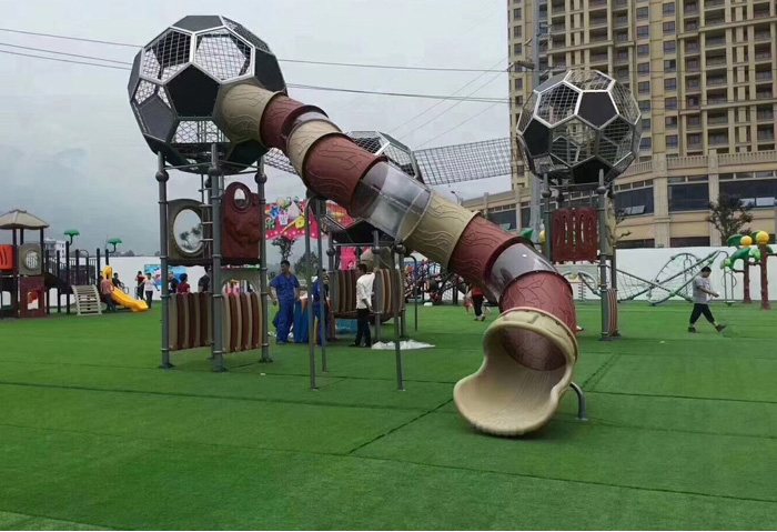 非標(biāo)兒童游樂設(shè)備