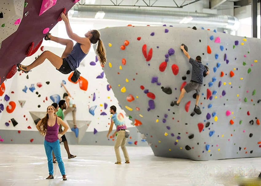 室內攀巖墻設施廠家 兒童攀巖墻設施