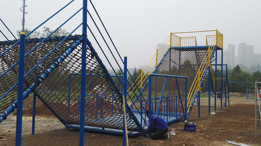 兒童拓展設備