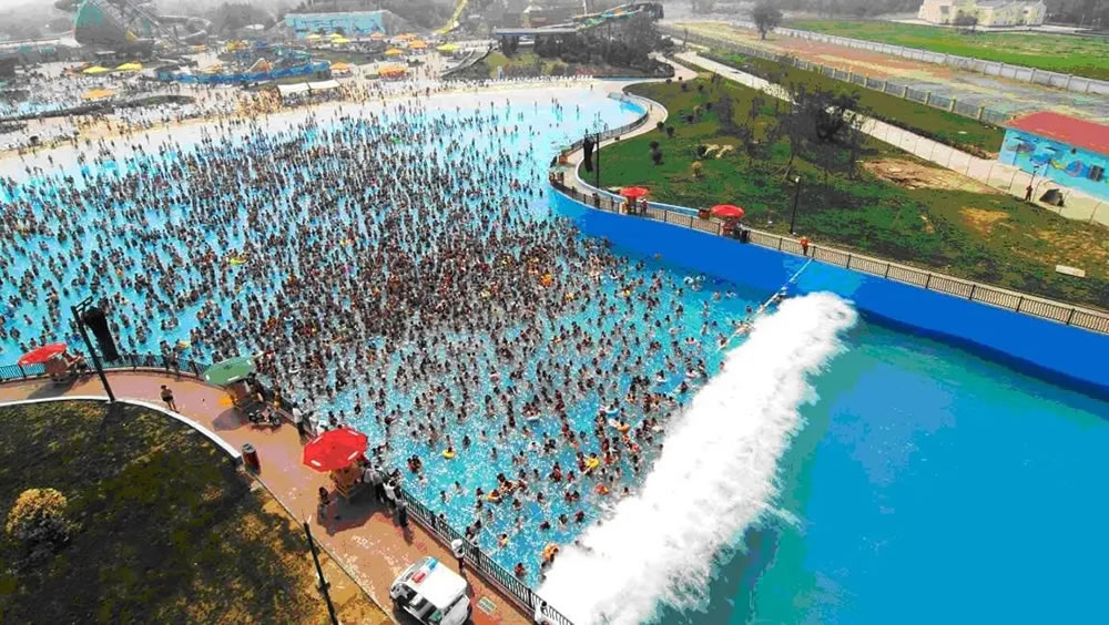 造浪池水上設備