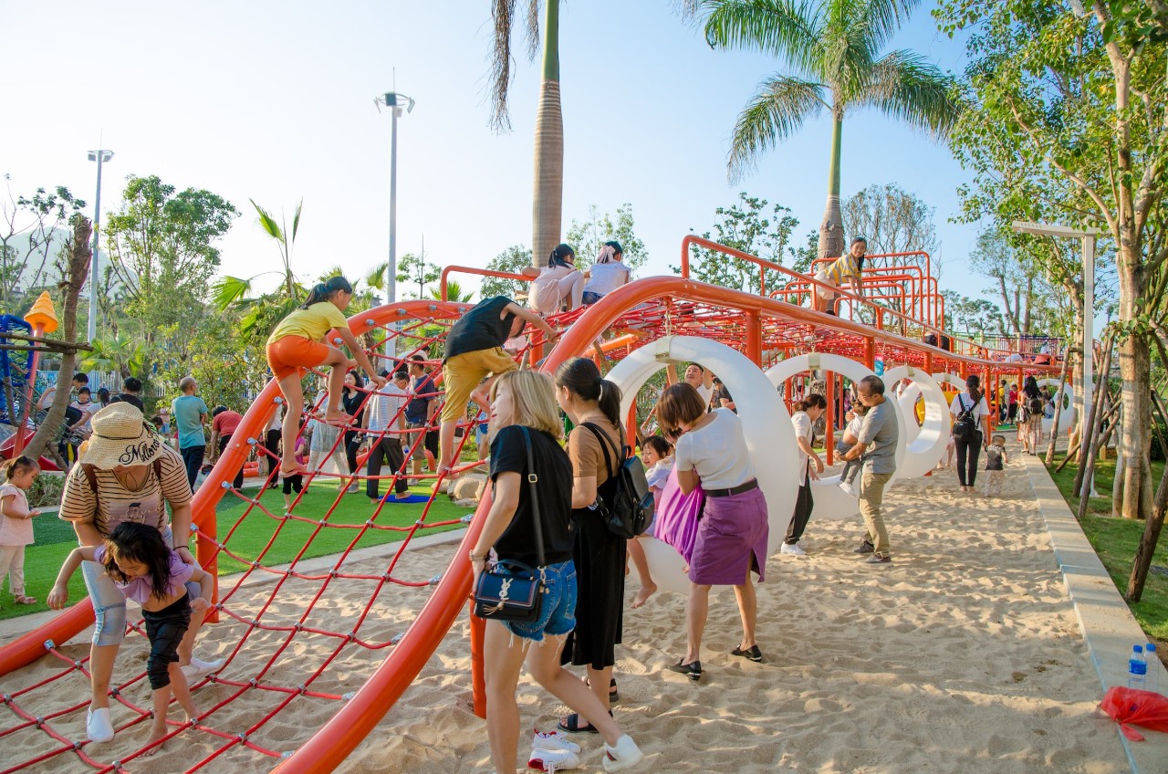 戶外游樂設(shè)備 戶外游樂設(shè)備