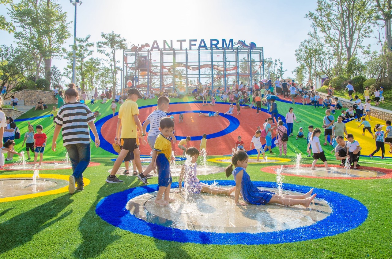 水上游樂設(shè)備 水上游樂設(shè)備