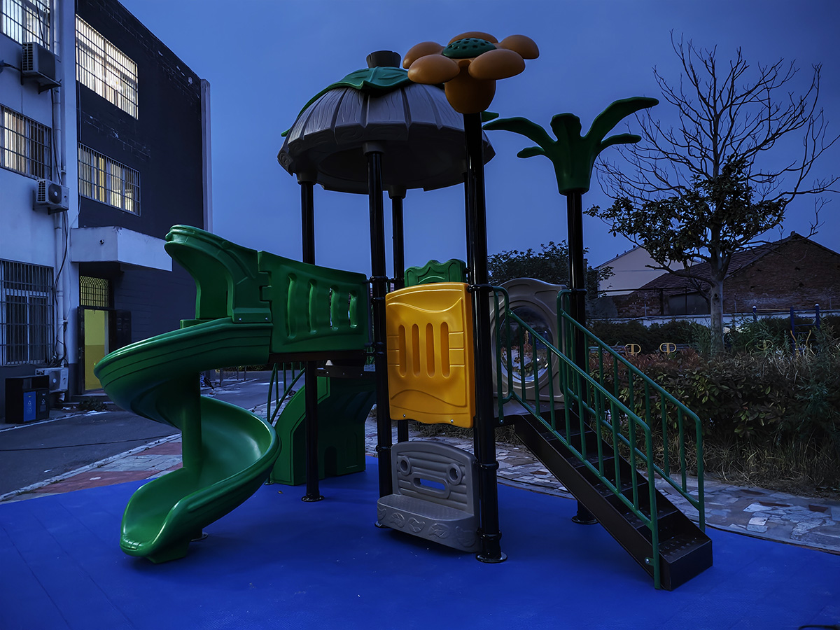 兒童組合滑梯設備廠家 兒童組合滑梯設備廠家