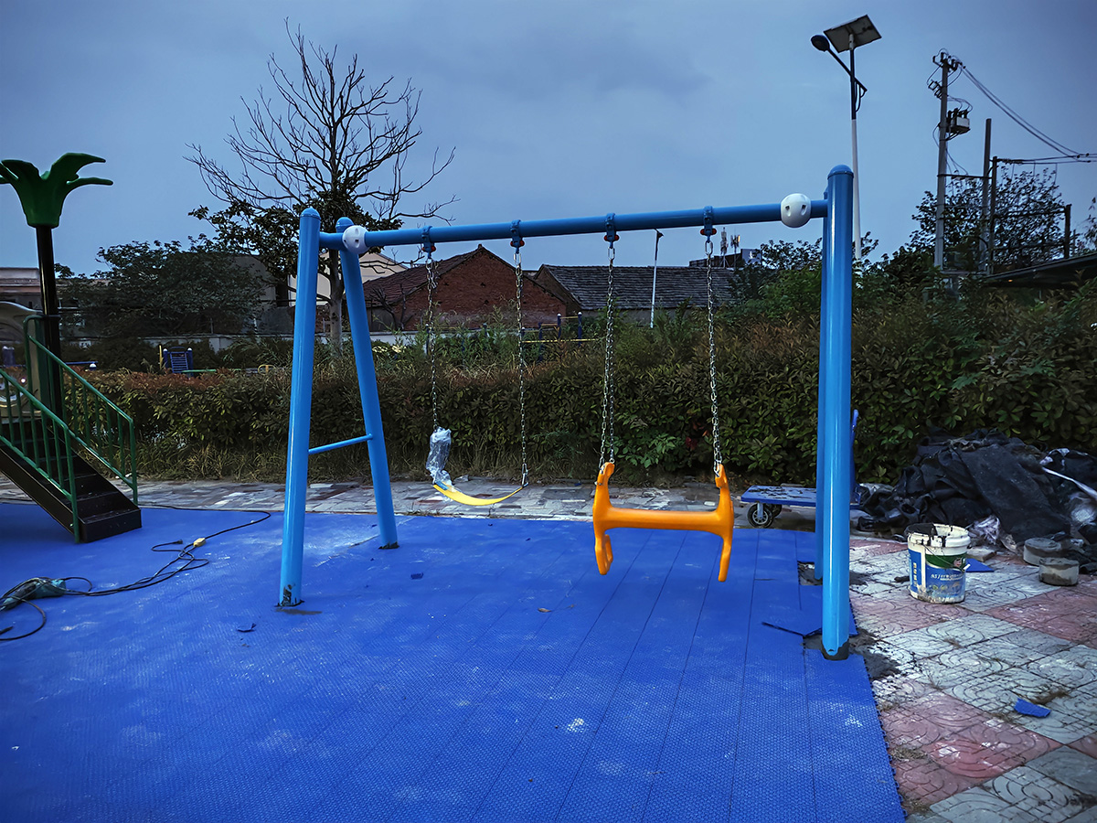 戶外秋千設備廠家 戶外秋千設備廠家